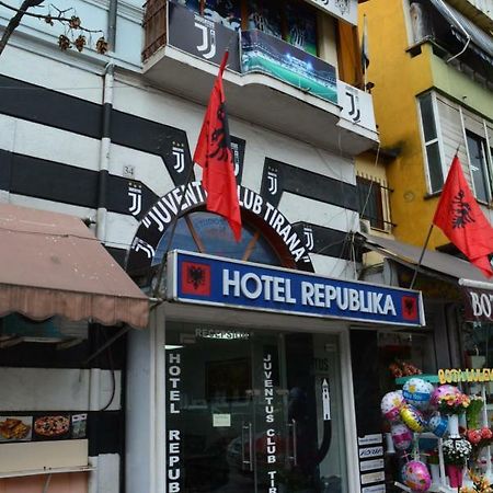 Hotel Republika Tirana Extérieur photo