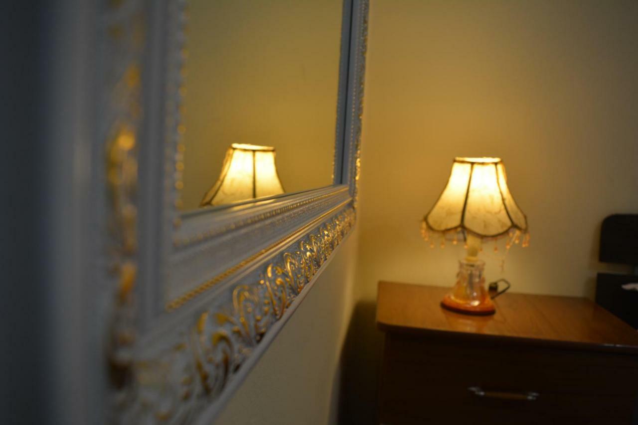 Hotel Republika Tirana Extérieur photo